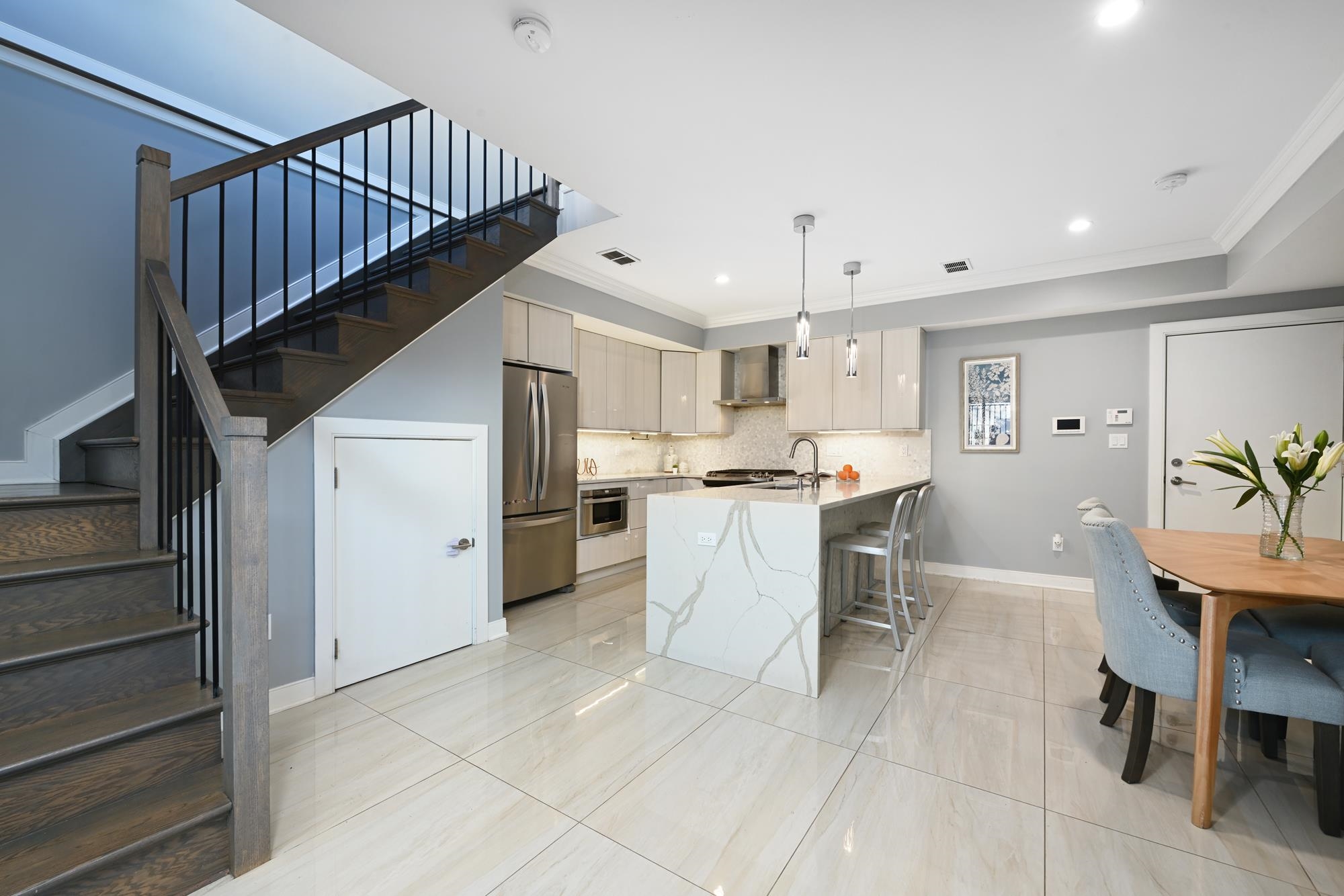 118 Irving St #1, Jersey City, New Jersey image 4