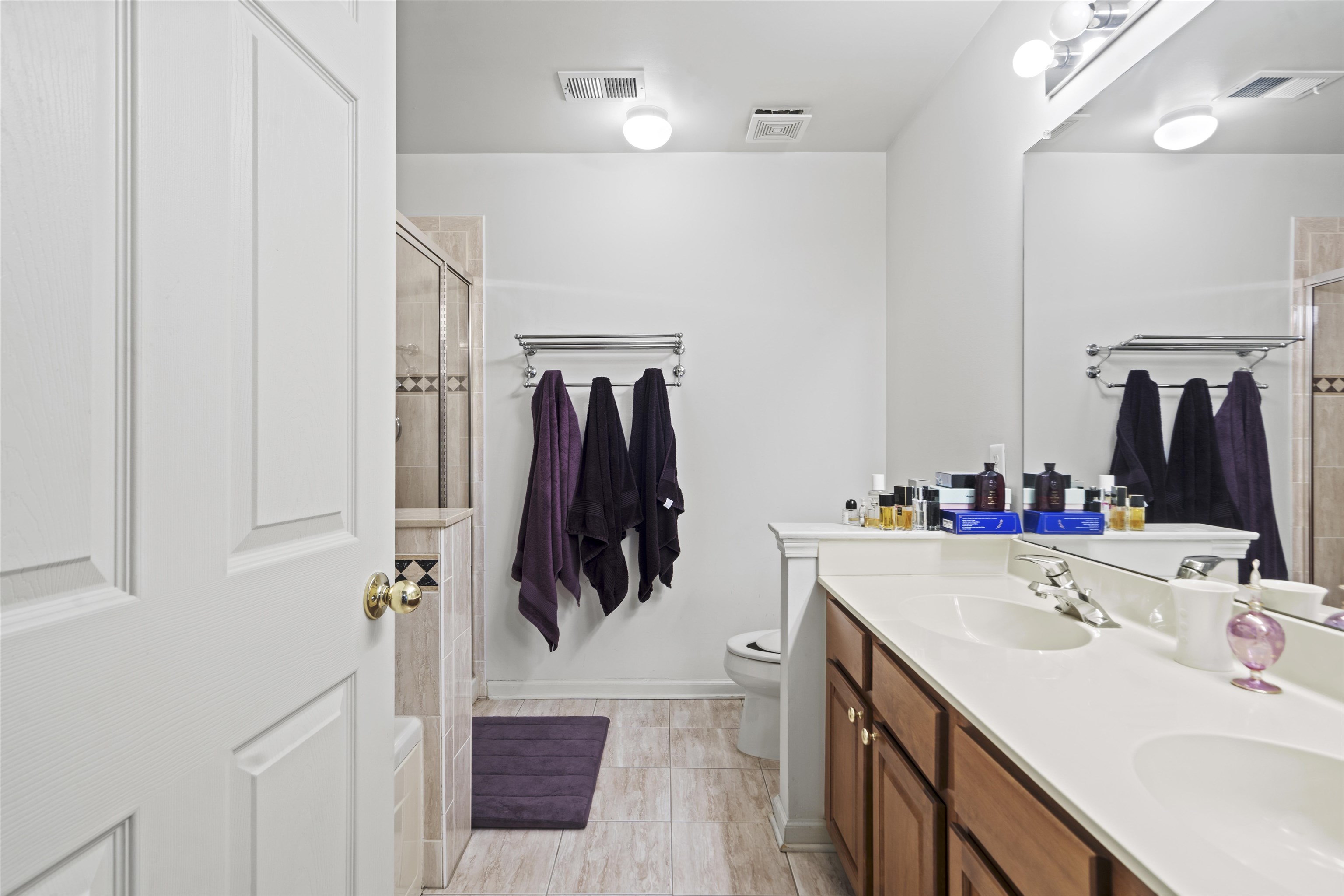 79 Lydia Dr, Guttenberg, New Jersey image 17