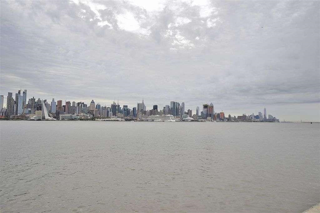 26 Avenue At Port Imperial #316, West New York, New Jersey image 25