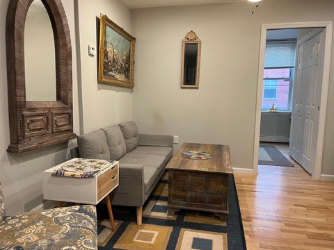 Condo For Rent - 233 Grand St #2R<br/> Hoboken, NJ 07030