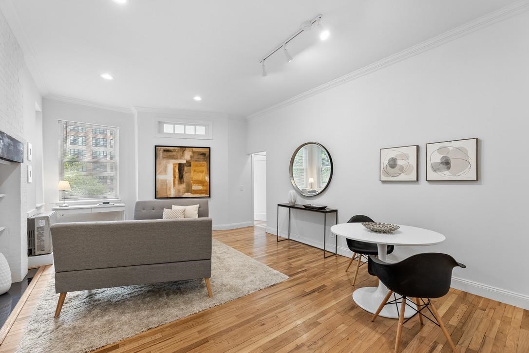 264 9th St #2R, Jersey City, New Jersey image 2