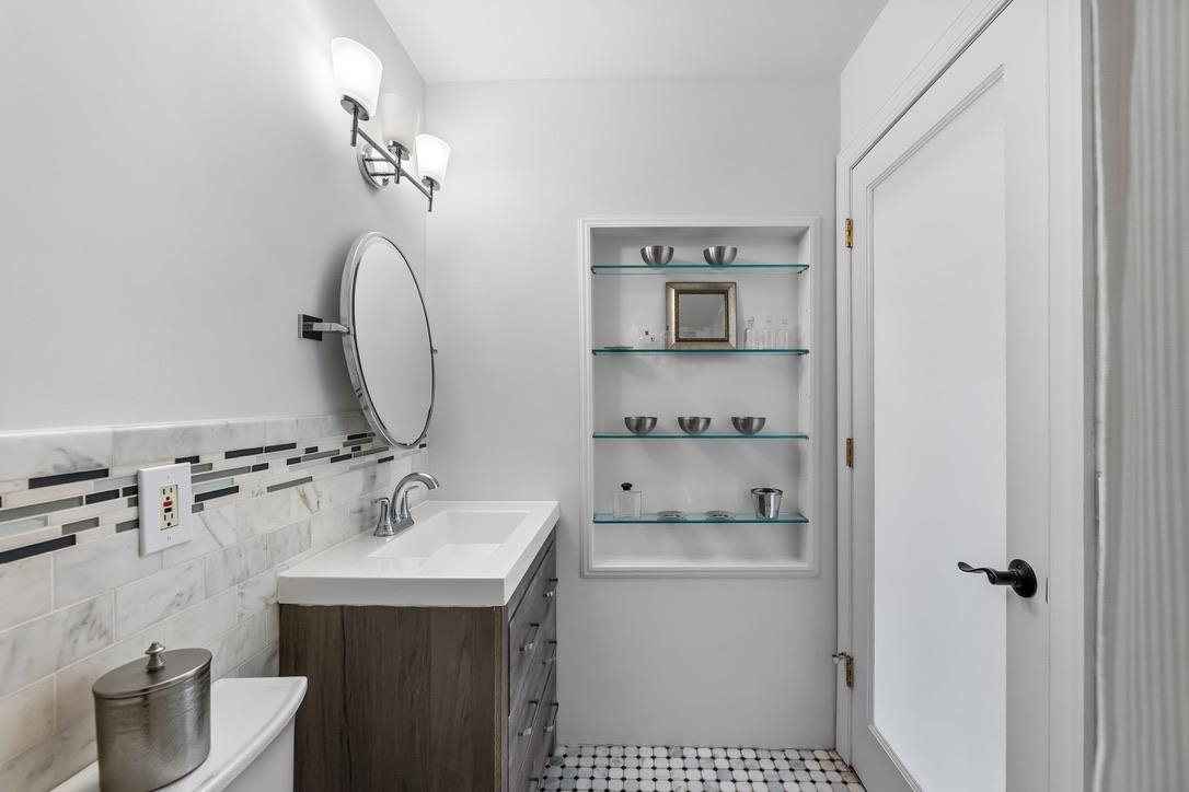 264 9th St #2R, Jersey City, New Jersey image 25