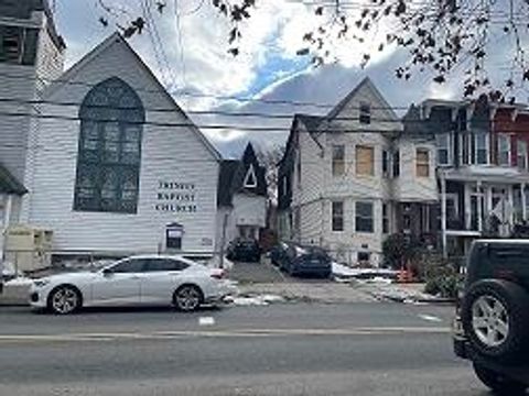 Homes For Sale - 165 Bower St<br/> Hudson County, Jersey City, NJ 07307