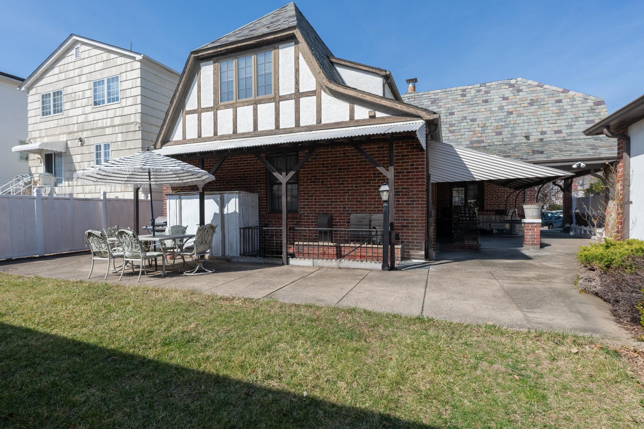 716 Avenue C, Bayonne, New Jersey image 29