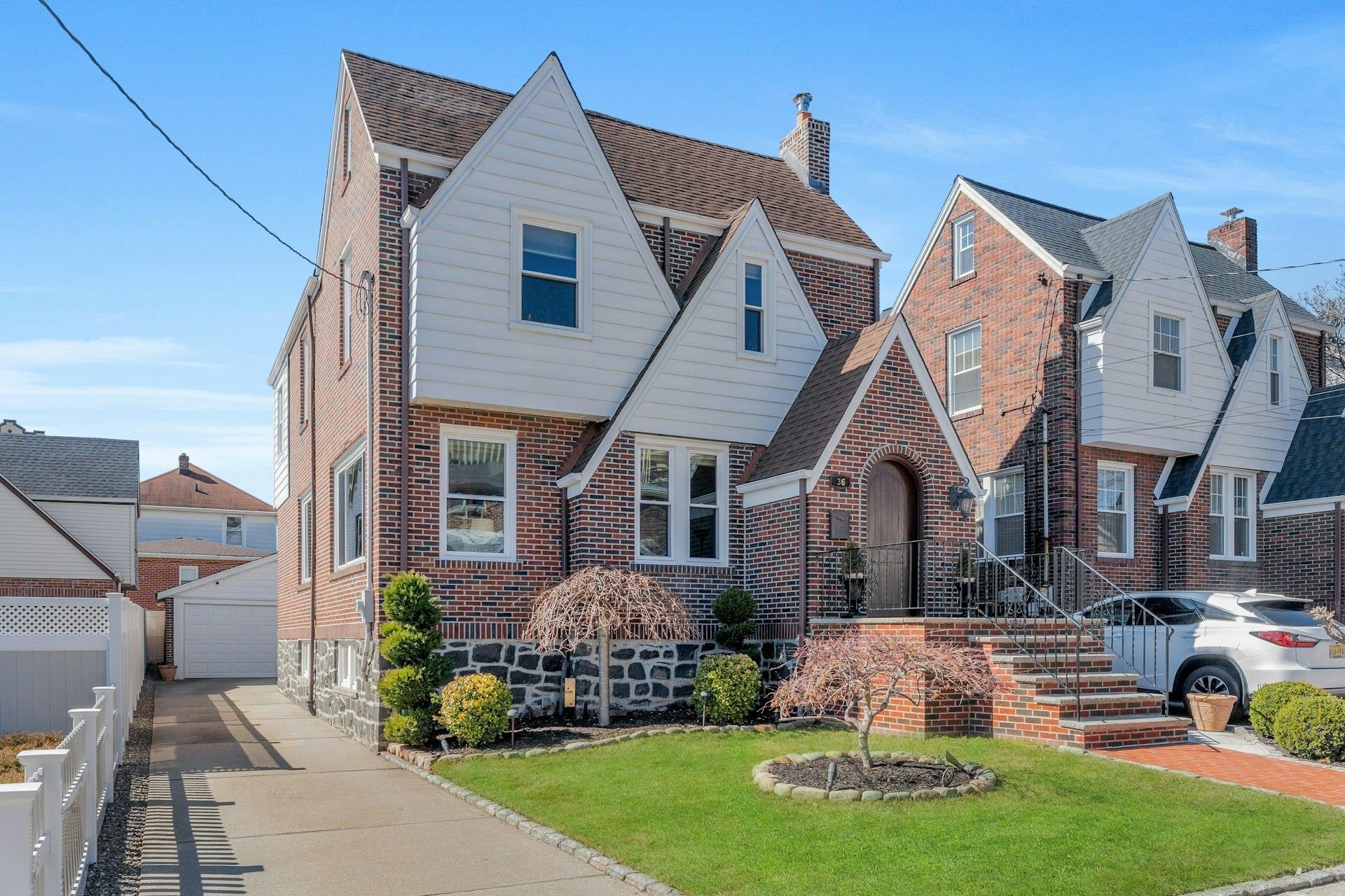 36 Grant Ave, Cliffside Park, New Jersey image 2