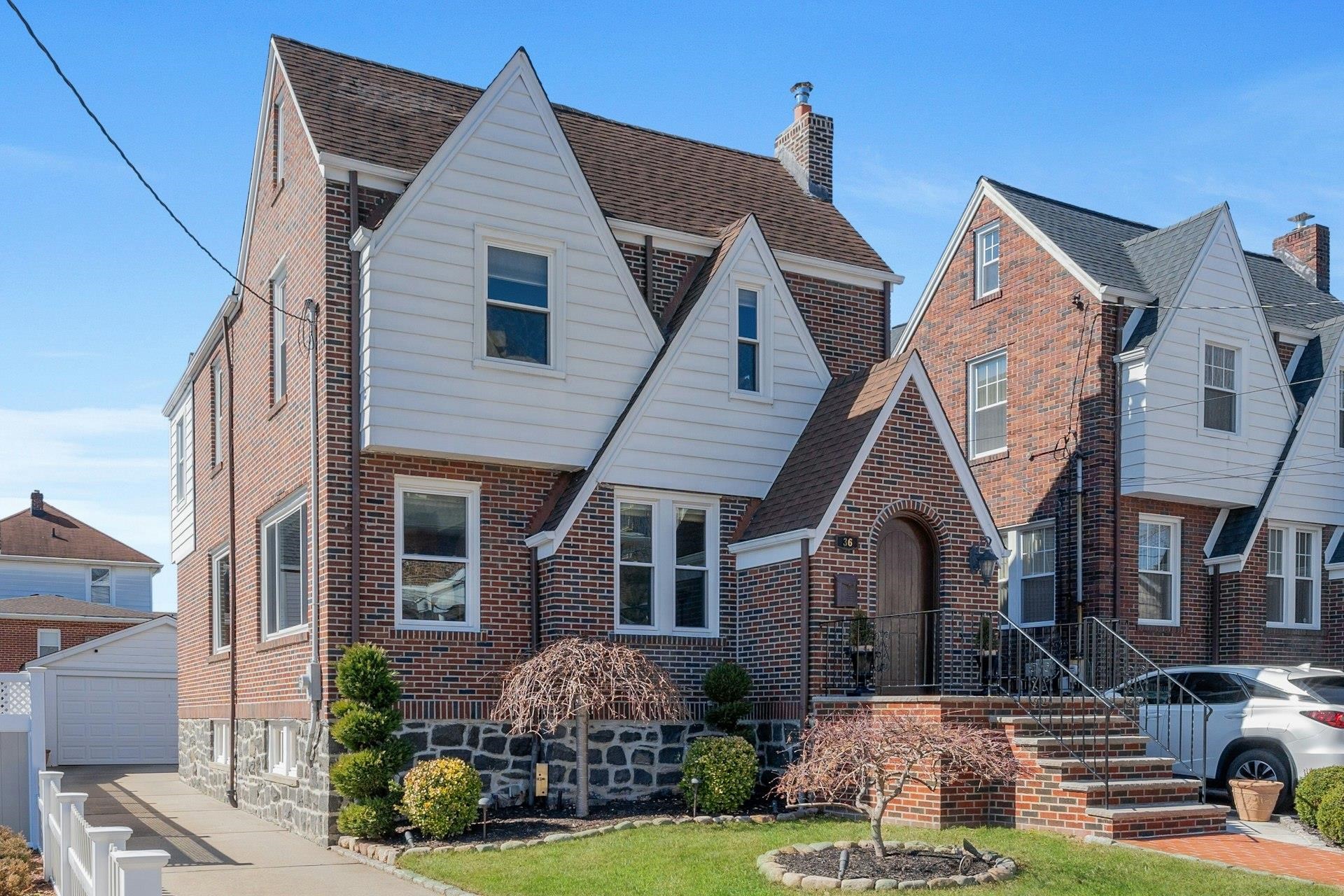 36 Grant Ave, Cliffside Park, New Jersey image 3