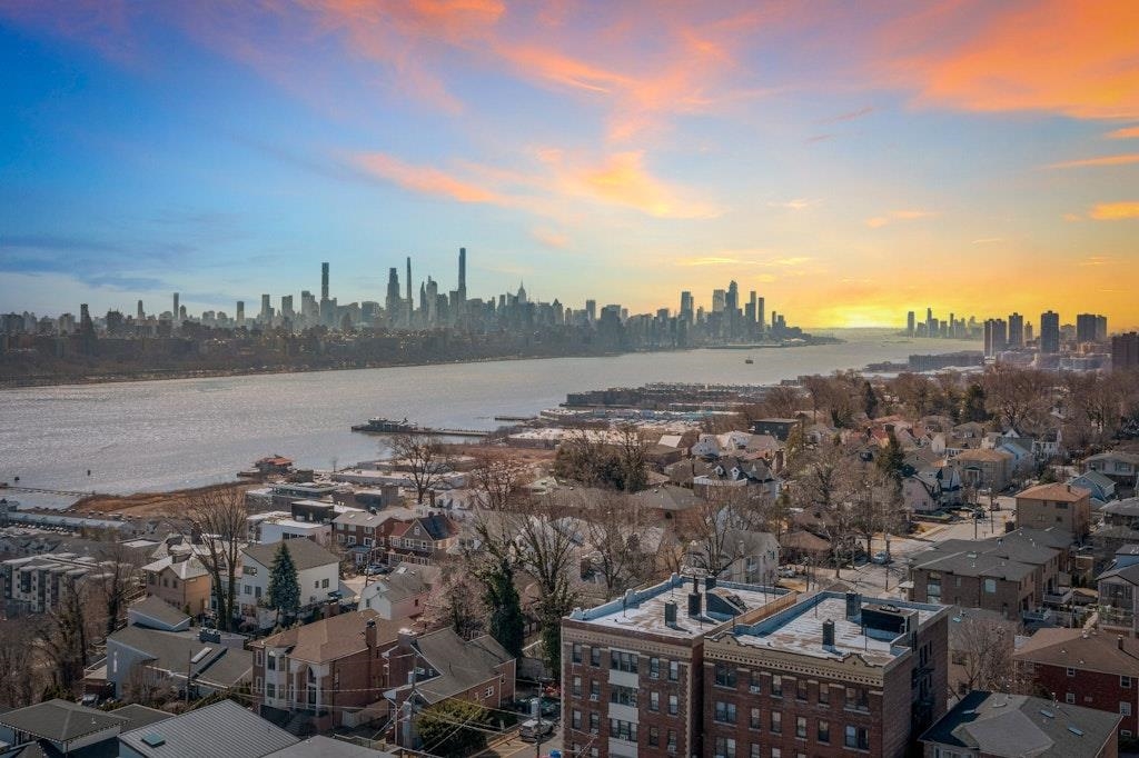 36 Grant Ave, Cliffside Park, New Jersey image 44