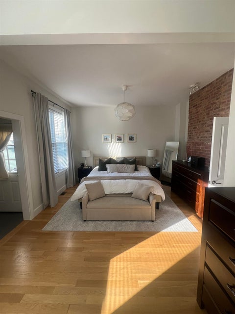 Multifamily For Rent - 146 Hancock Ave #1<br/> Jersey City, NJ 07307