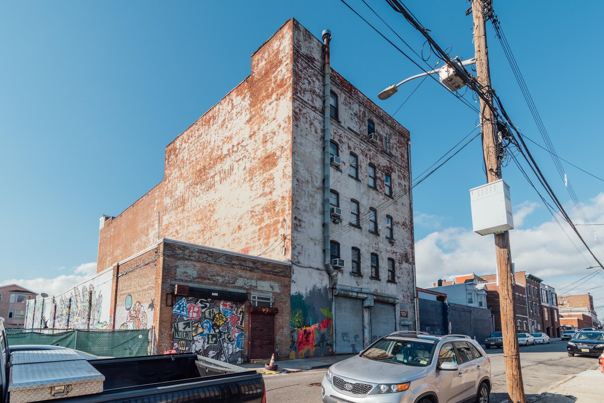 622 COMMUNIPAW AVE