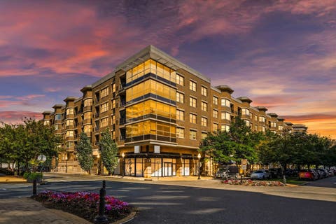 Condo For Sale - 20 Avenue At Port Imperial #233/ 235<br/> West New York, NJ 07093