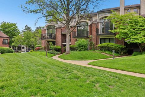 Condo For Sale - 1 Peabody Ct<br/> Teaneck, NJ 07666