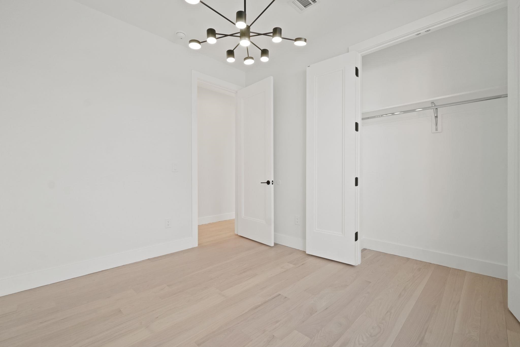 12 Lincoln St #2, Jersey City, New Jersey image 23