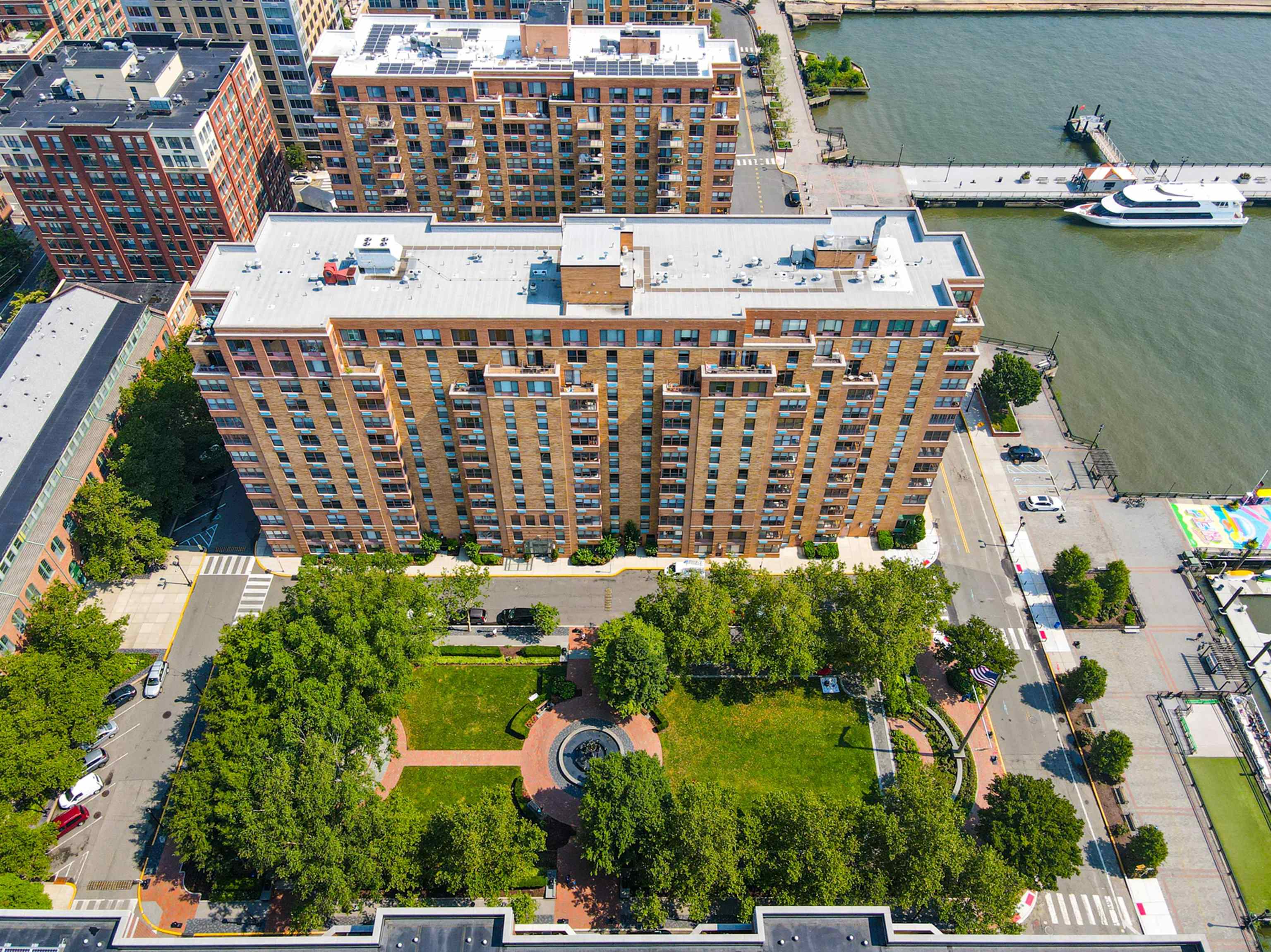 2 Constitution Ct #402, Hoboken, New Jersey image 38