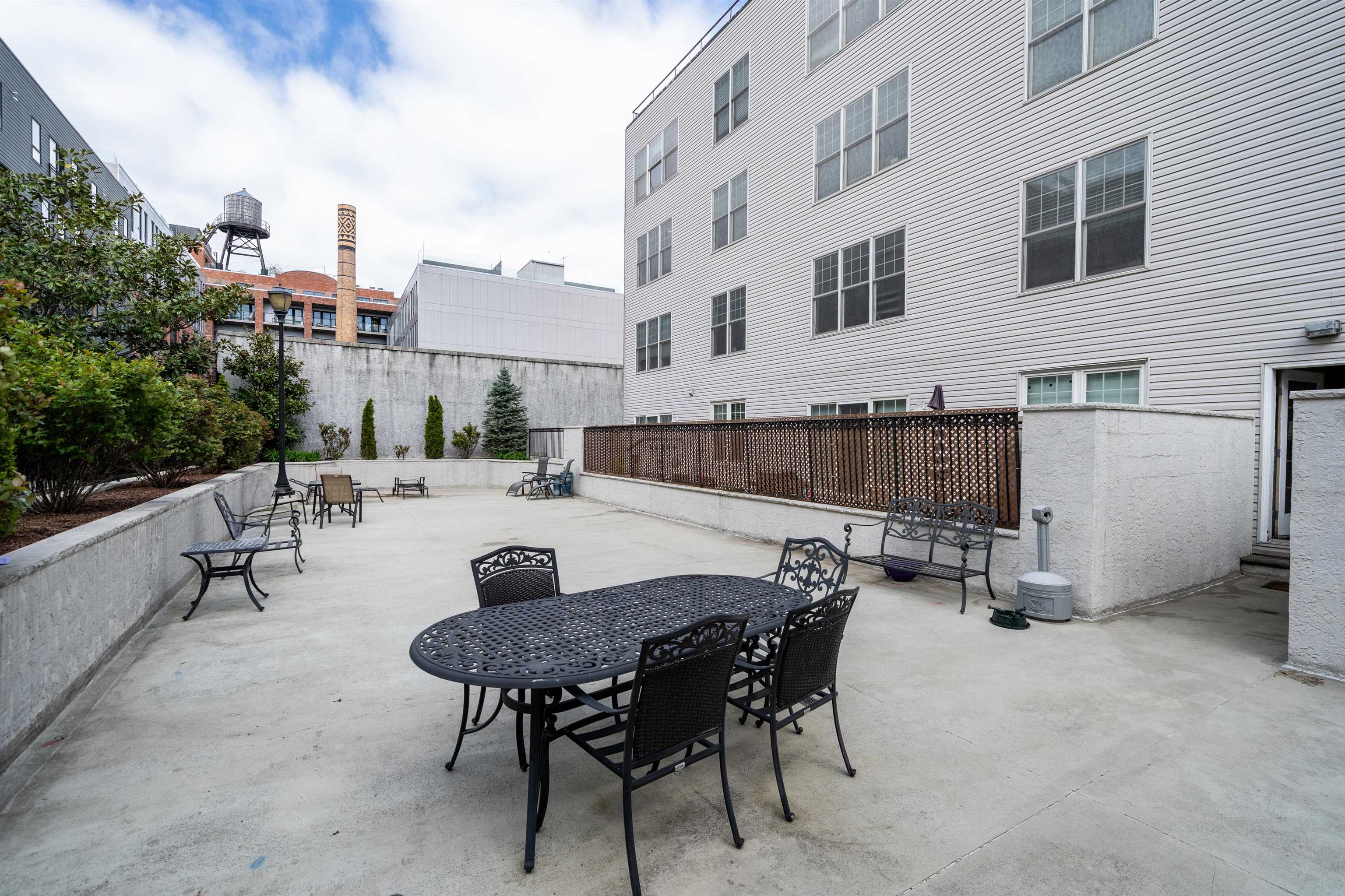 704 Clinton St #5D, Hoboken, New Jersey image 17