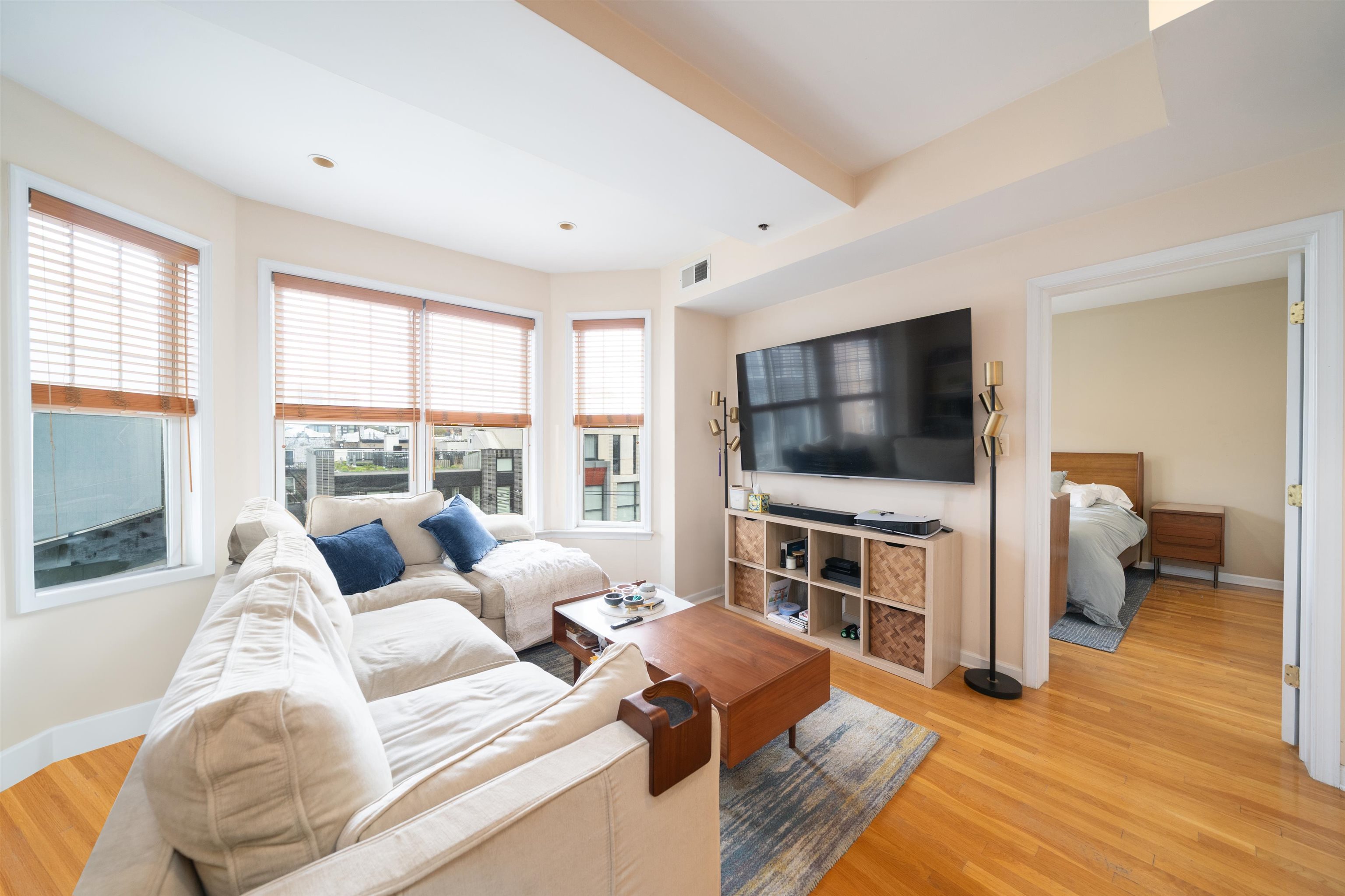 704 Clinton St #5D, Hoboken, New Jersey image 1