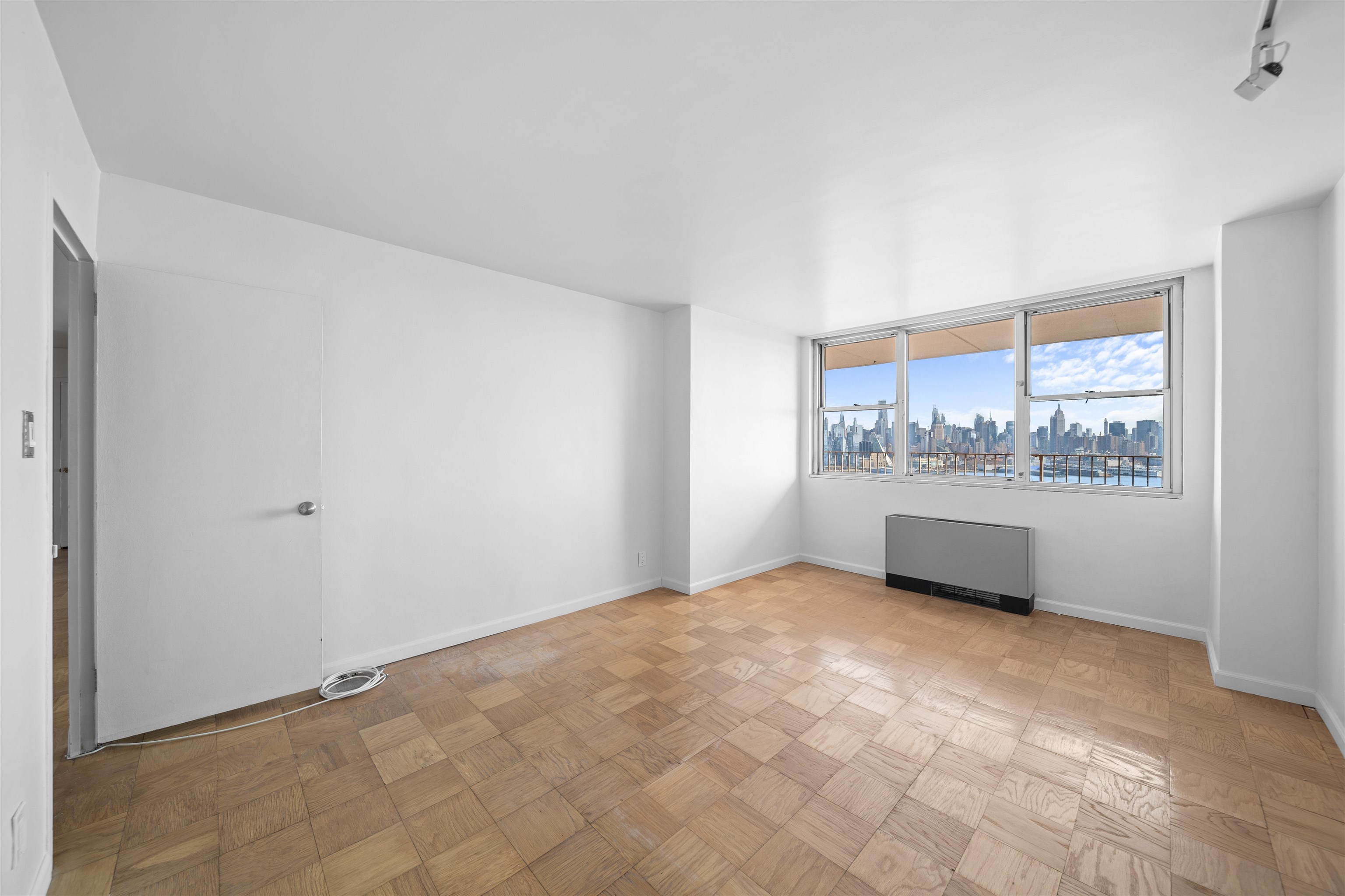 6040 Blvd East #17F, West New York, New Jersey image 13
