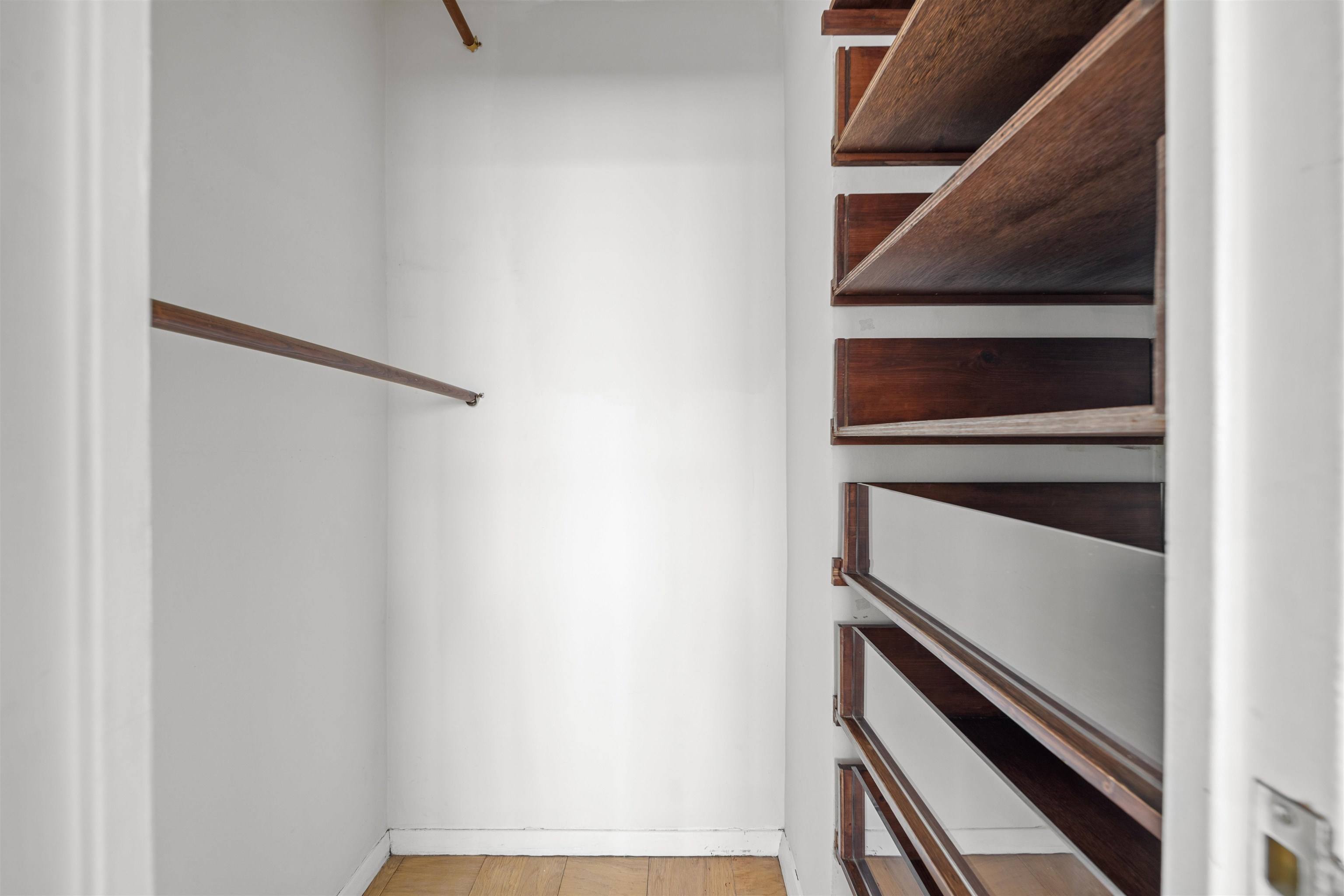 6040 Blvd East #17F, West New York, New Jersey image 16