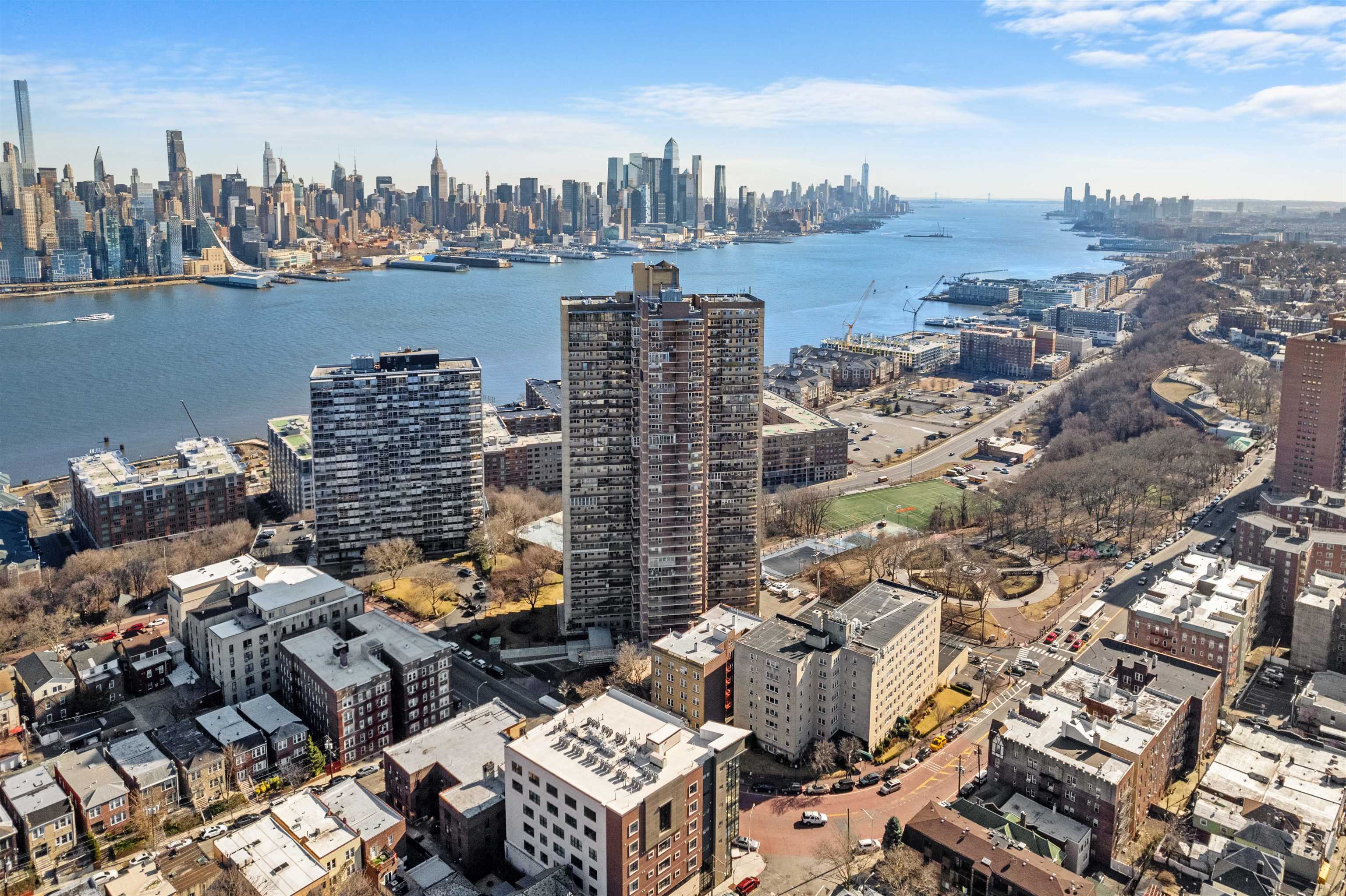 6040 Blvd East #17F, West New York, New Jersey image 1