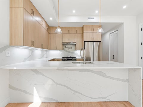 Condo For Sale - 152 Bleecker St #2<br/> Jersey City, NJ 07307