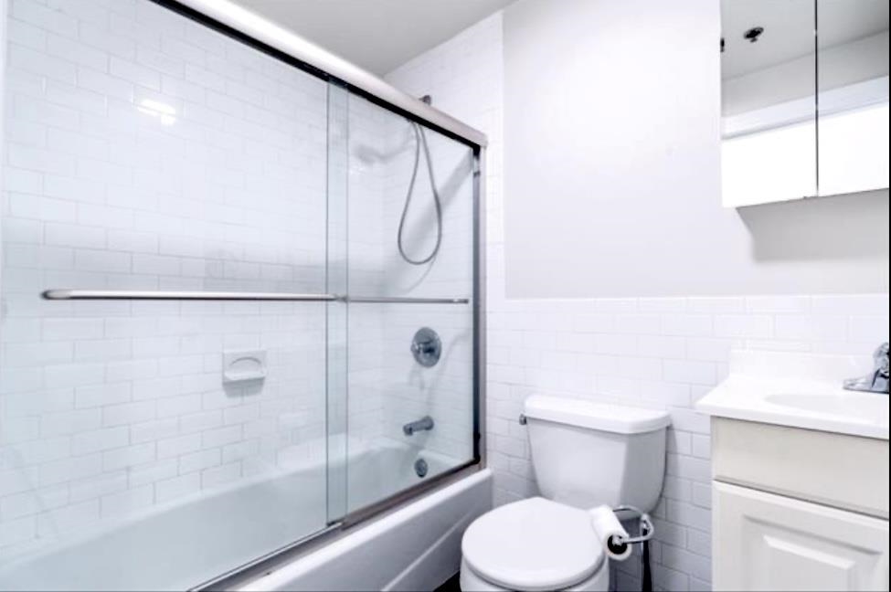 215 Clinton St #2L, Hoboken, New Jersey image 11