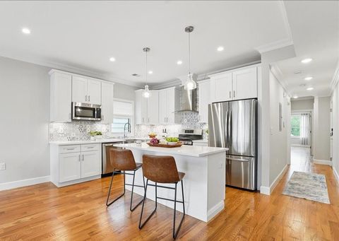 41 Graham St Unit 2, Jersey City, Heights, NJ 07307 - MLS#: 250009054