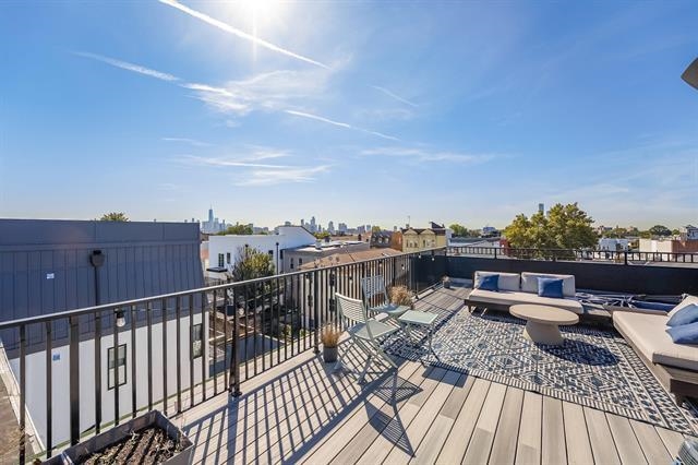41 Graham St #2, Jersey City, New Jersey image 38
