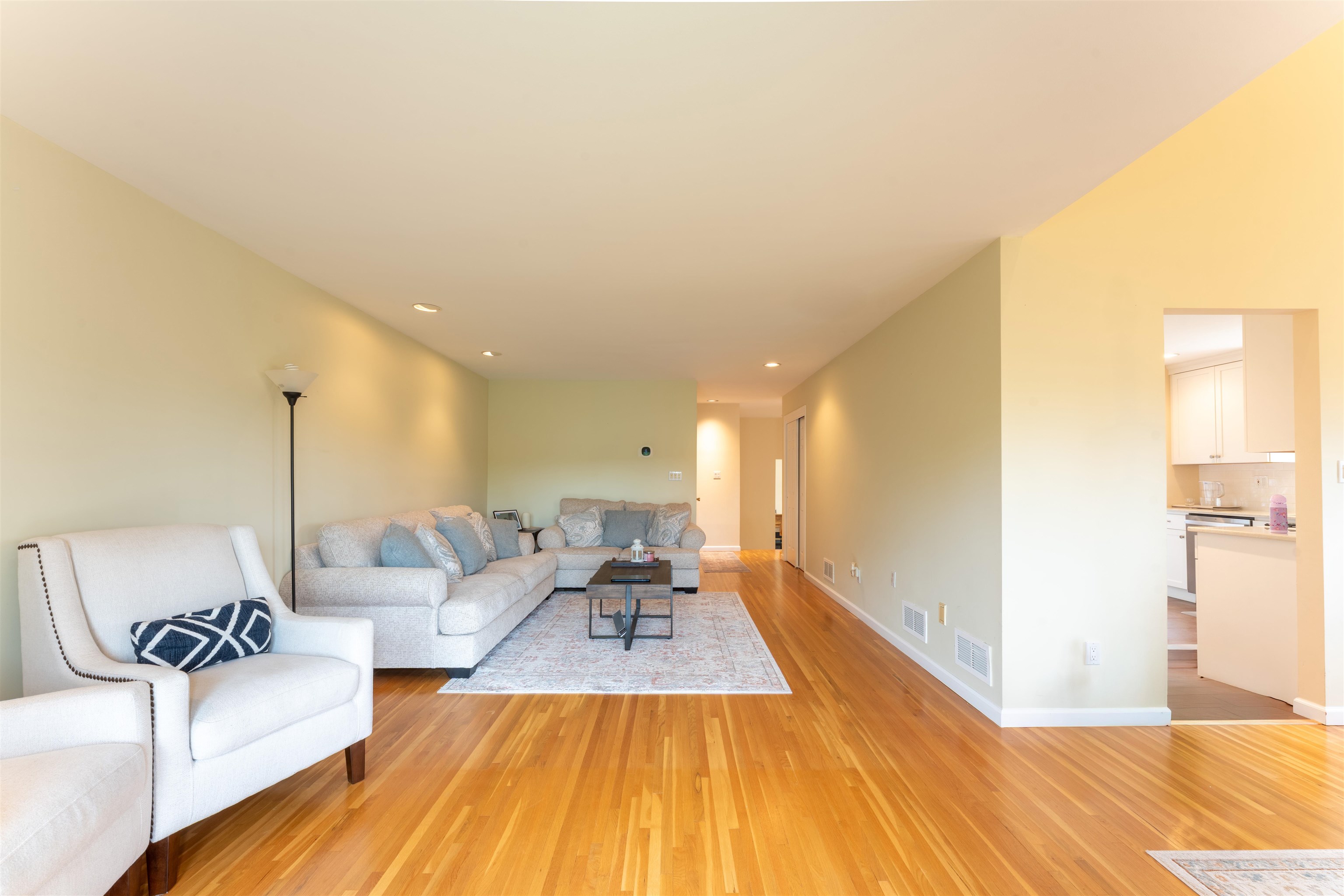 12 Davey Dr, West Orange, New Jersey image 14