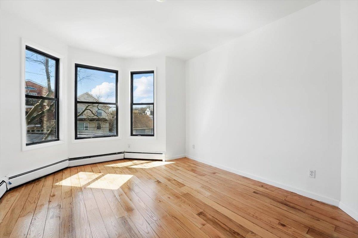 138 Leonard St #2R, Jersey City, New Jersey image 6