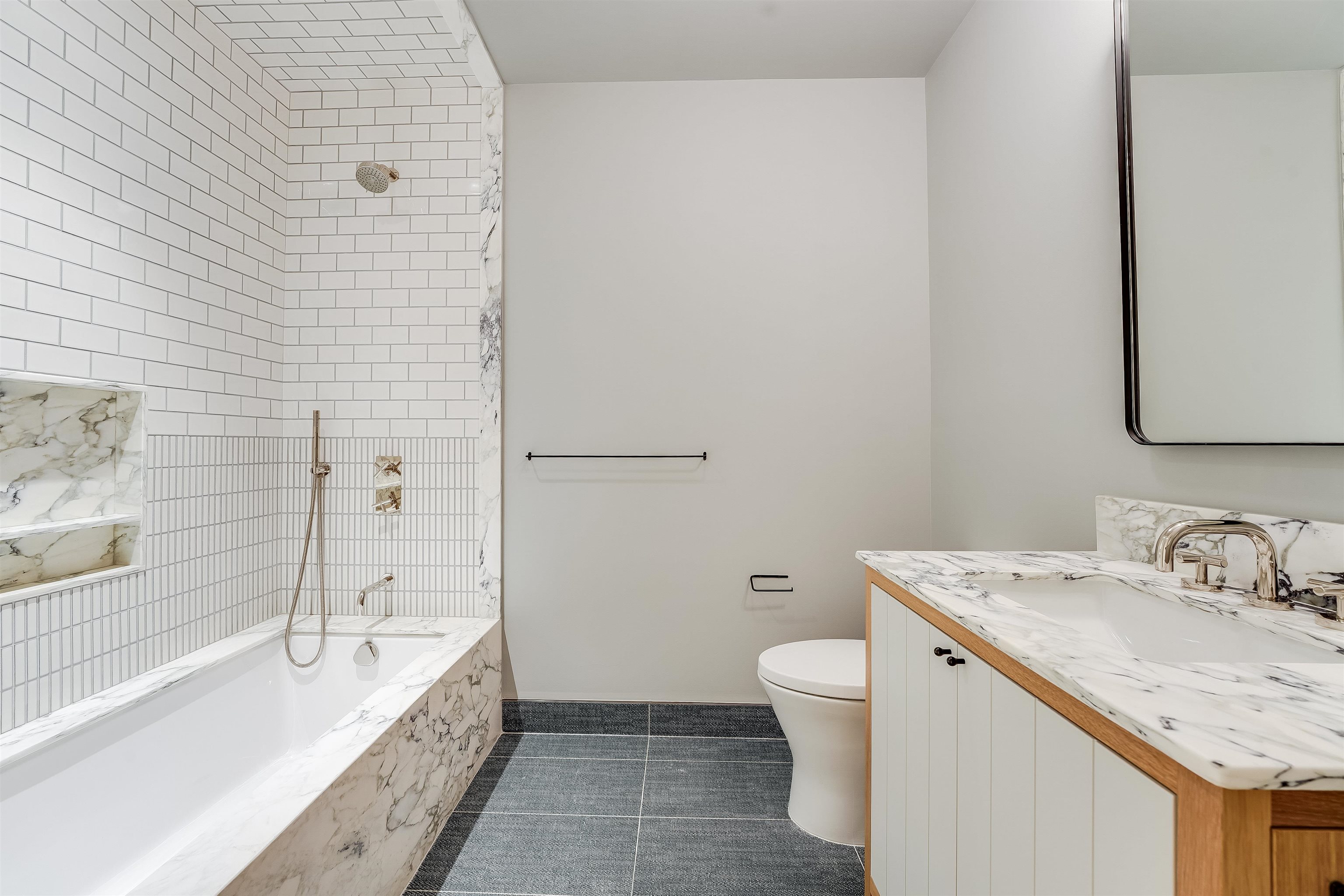 81 Madison St #2, Hoboken, New Jersey image 37