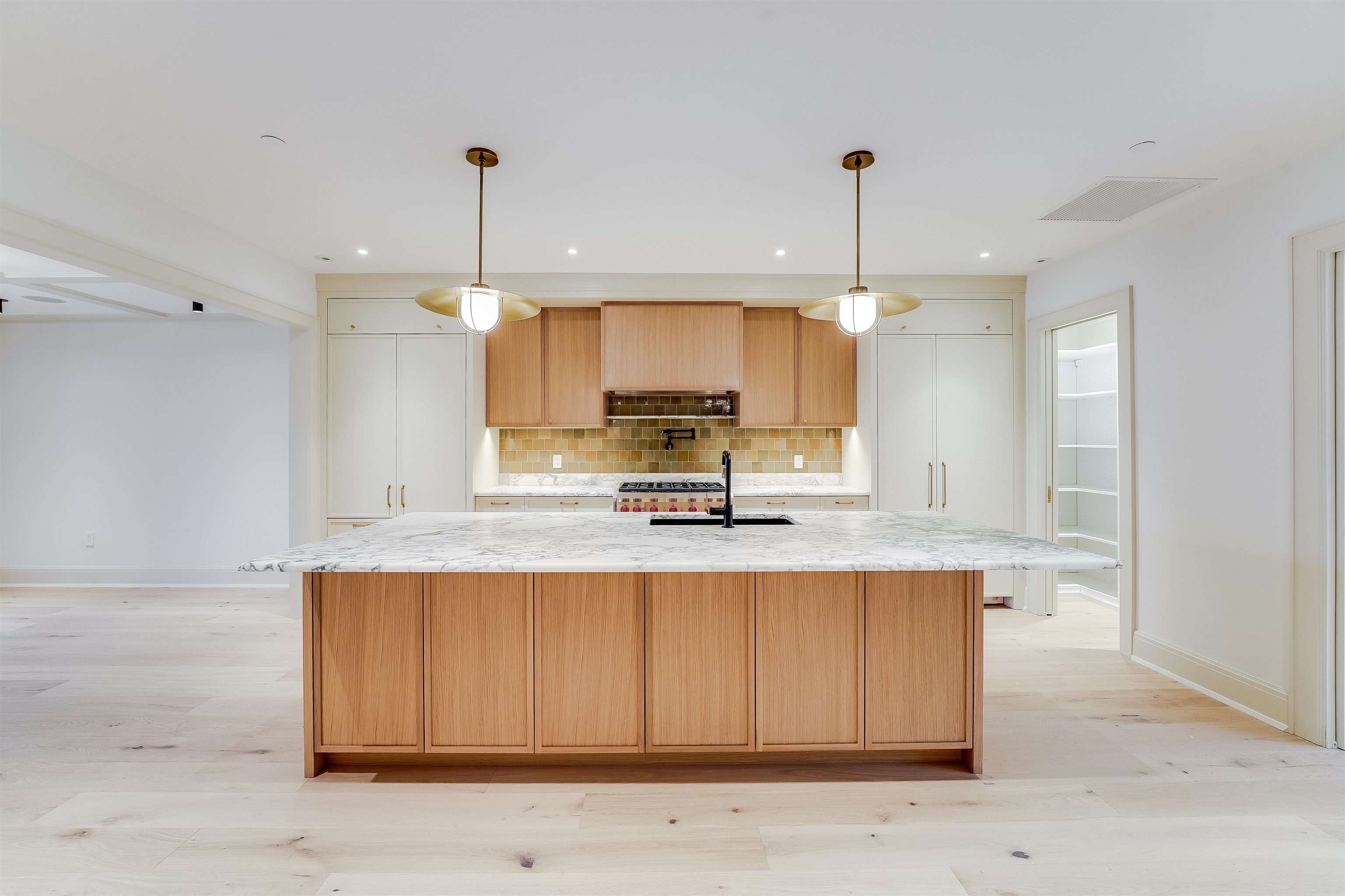 81 Madison St #2, Hoboken, New Jersey image 2