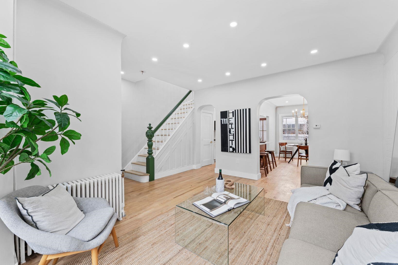 112 Beach St, Jersey City, New Jersey image 5