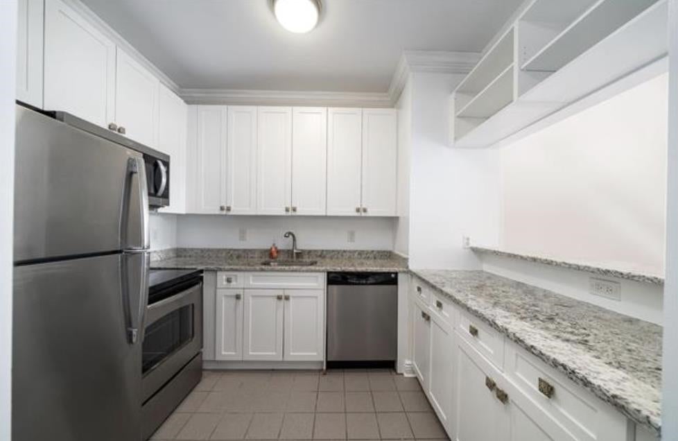 Search Homes 2 1500 WASHINGTON ST 4W