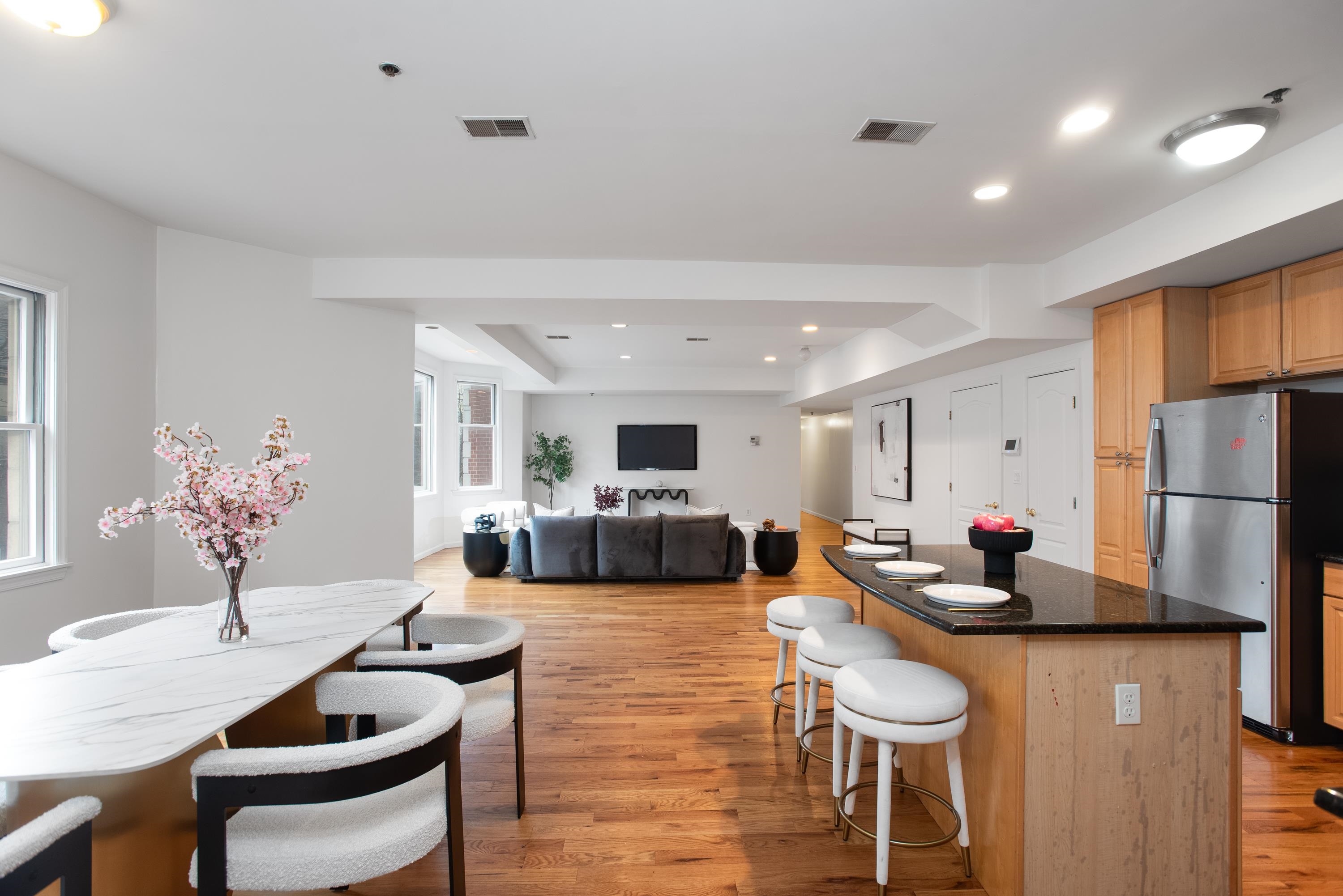 109 Jackson St #2C, Hoboken, New Jersey image 3