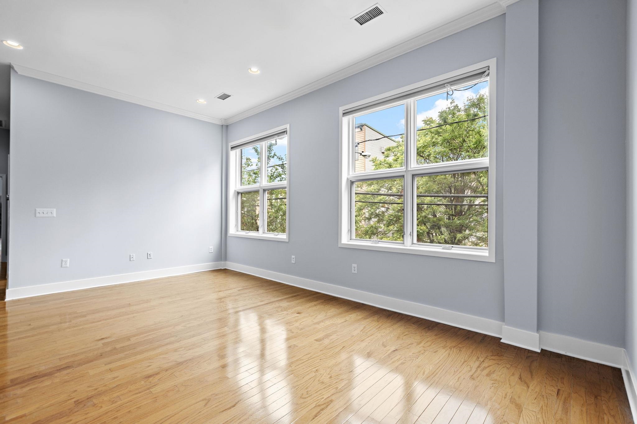 187 Warren St #202, Jersey City, New Jersey image 16
