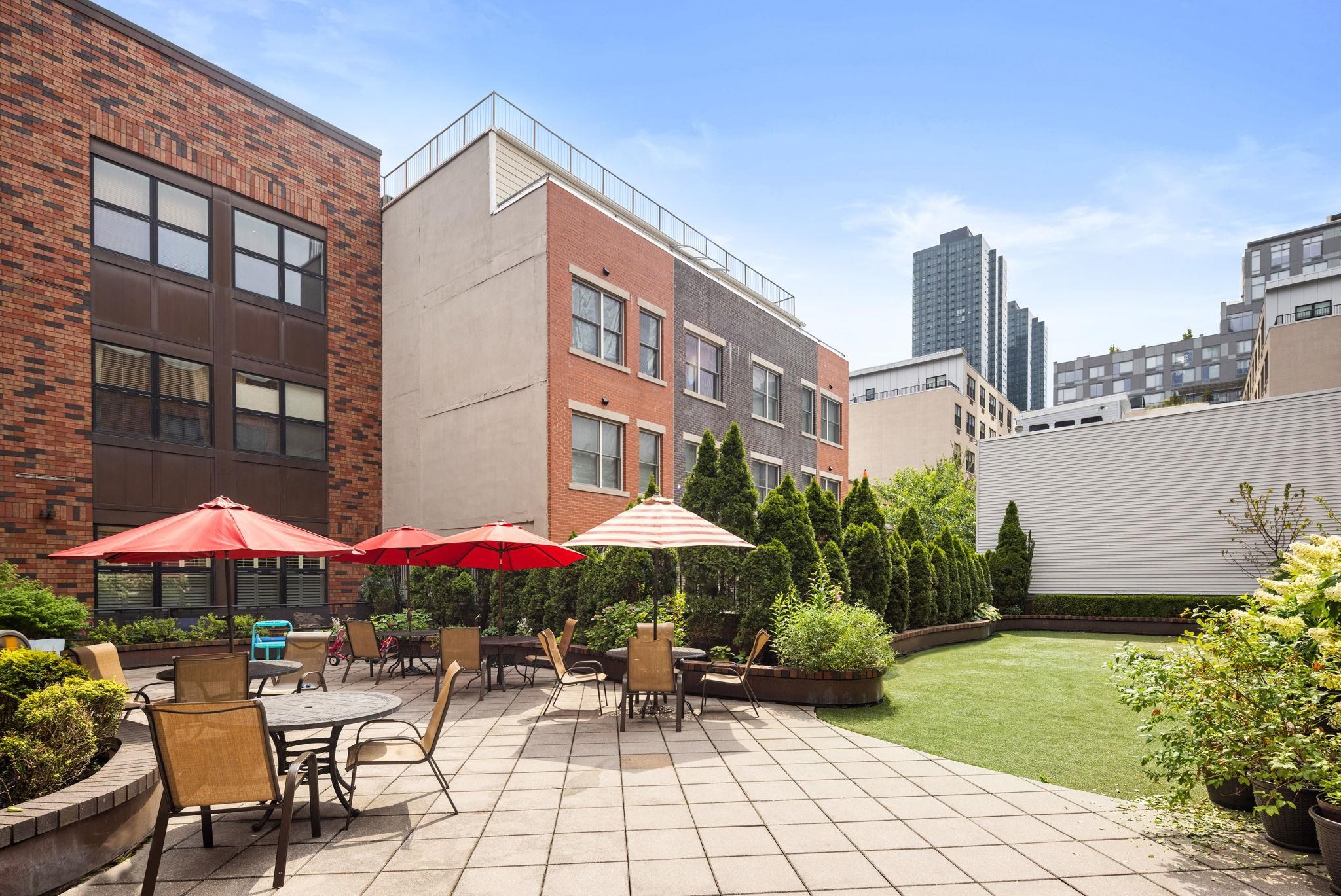 187 Warren St #202, Jersey City, New Jersey image 20