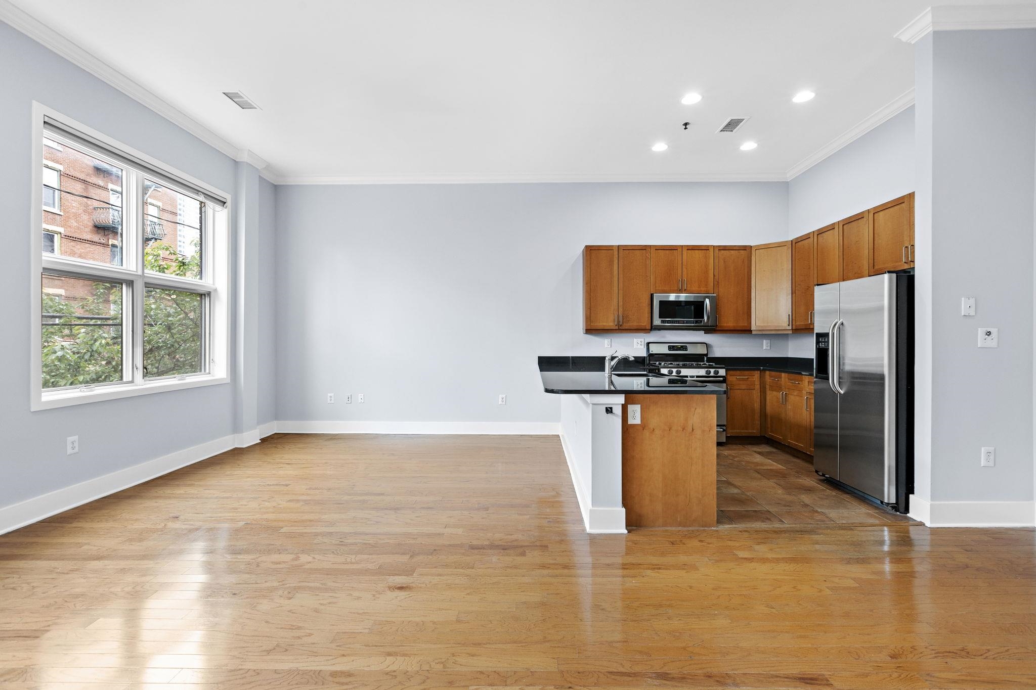 187 Warren St #202, Jersey City, New Jersey image 5