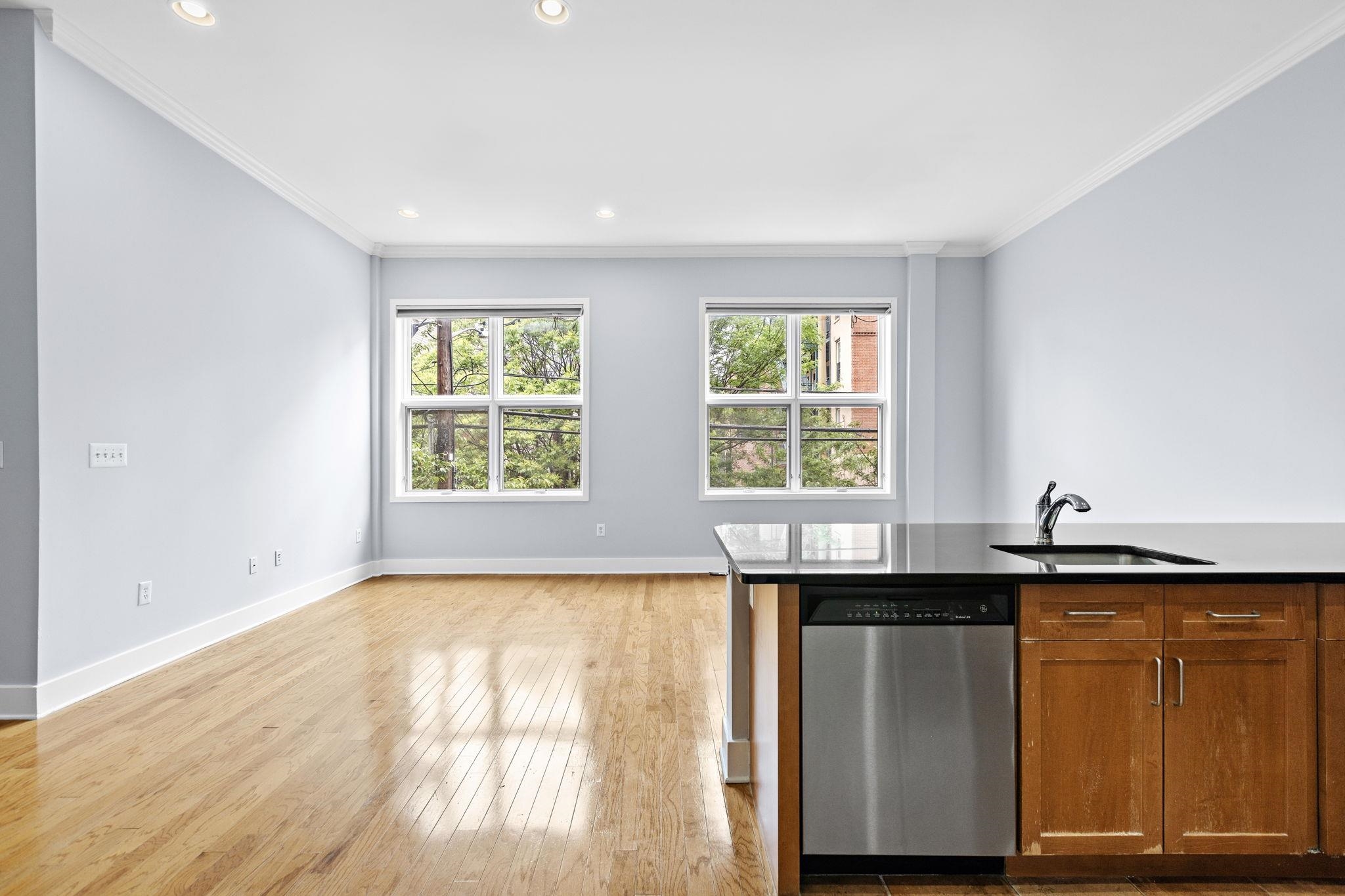 187 Warren St #202, Jersey City, New Jersey image 7