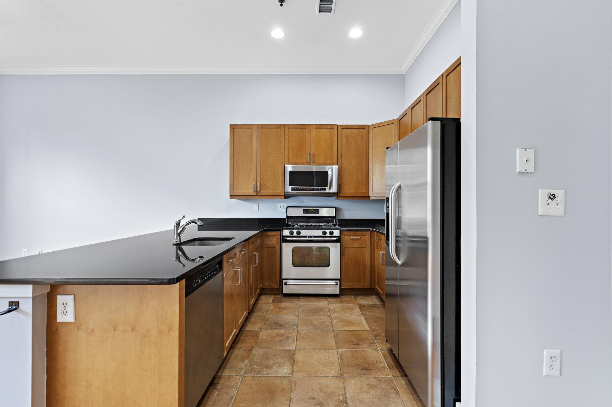 187 Warren St #202, Jersey City, New Jersey image 6