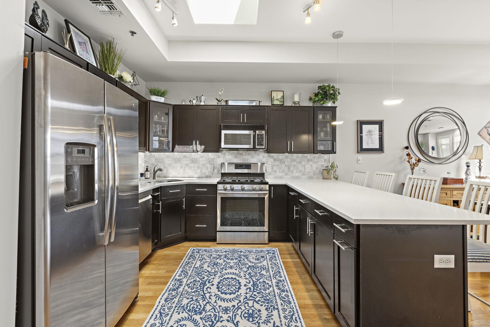 204 Jackson St #9, Hoboken, New Jersey image 3