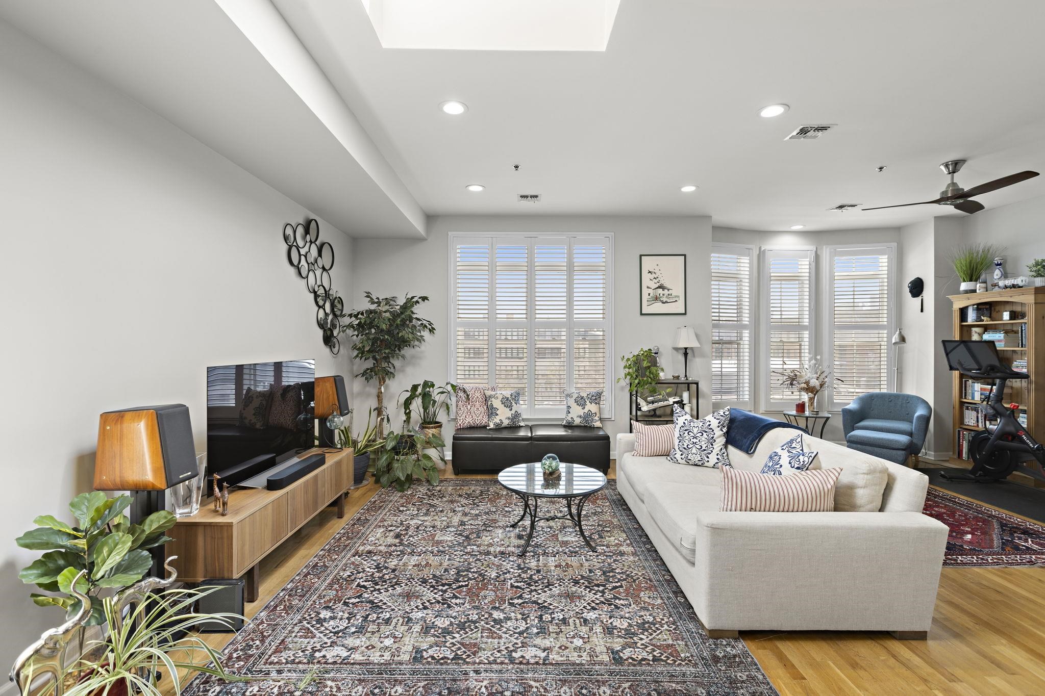 204 Jackson St #9, Hoboken, New Jersey image 1