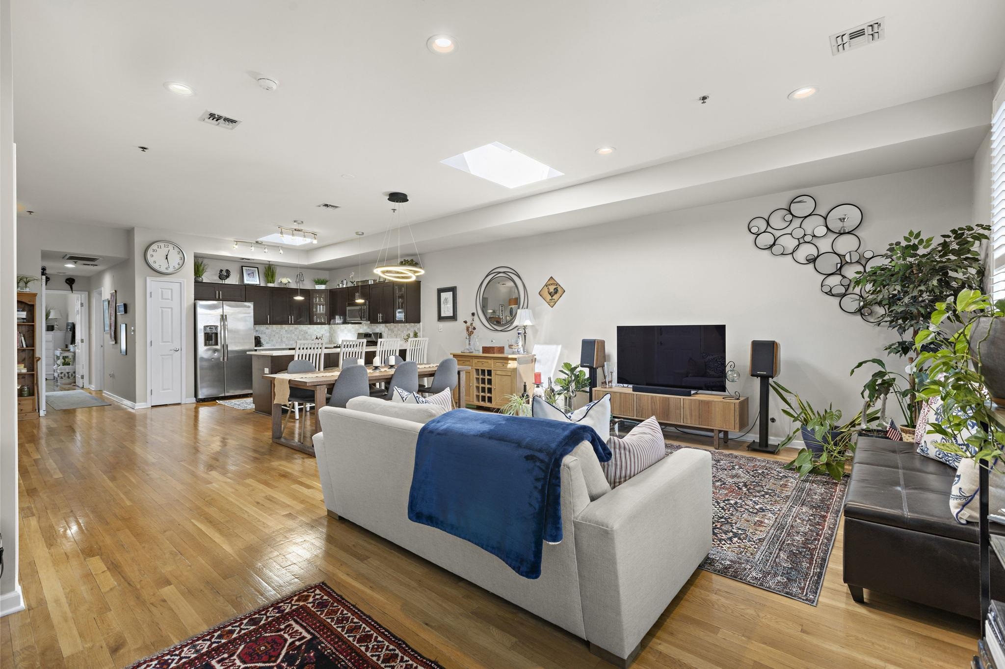 204 Jackson St #9, Hoboken, New Jersey image 6