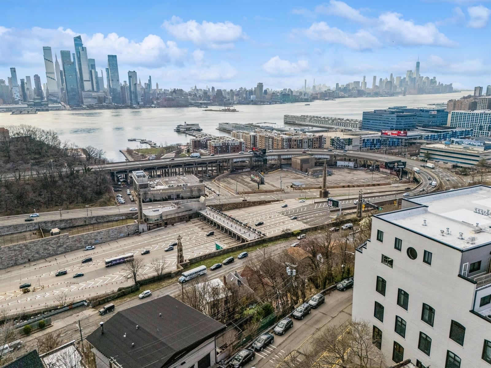 68 Hackensack Plank Rd, Weehawken, New Jersey image 19