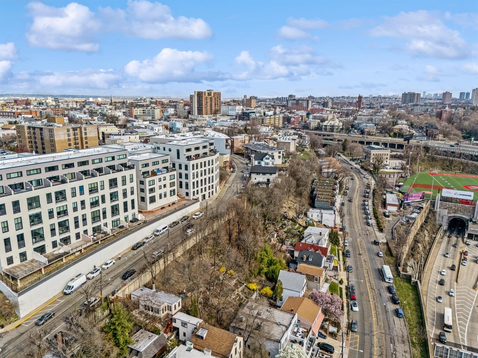 68 Hackensack Plank Rd, Weehawken, New Jersey image 14