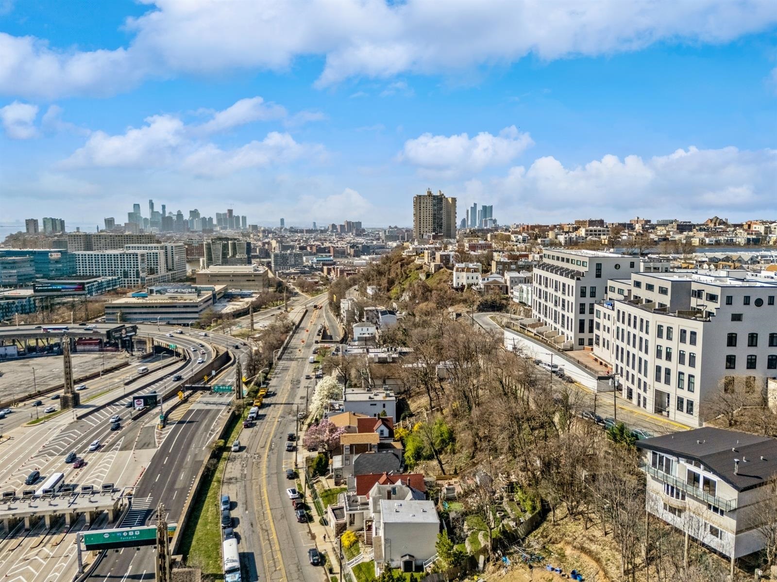 68 Hackensack Plank Rd, Weehawken, New Jersey image 4