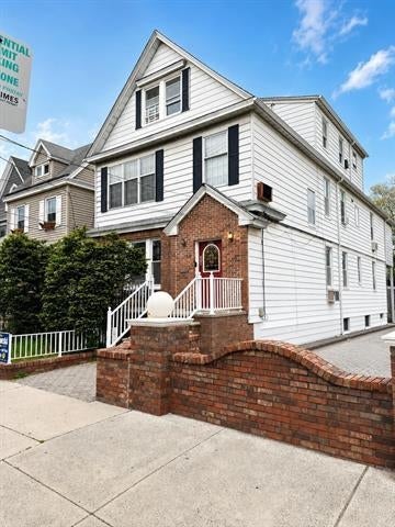 Multifamily For Sale - 858 Avenue C<br/> Bayonne, NJ 07002