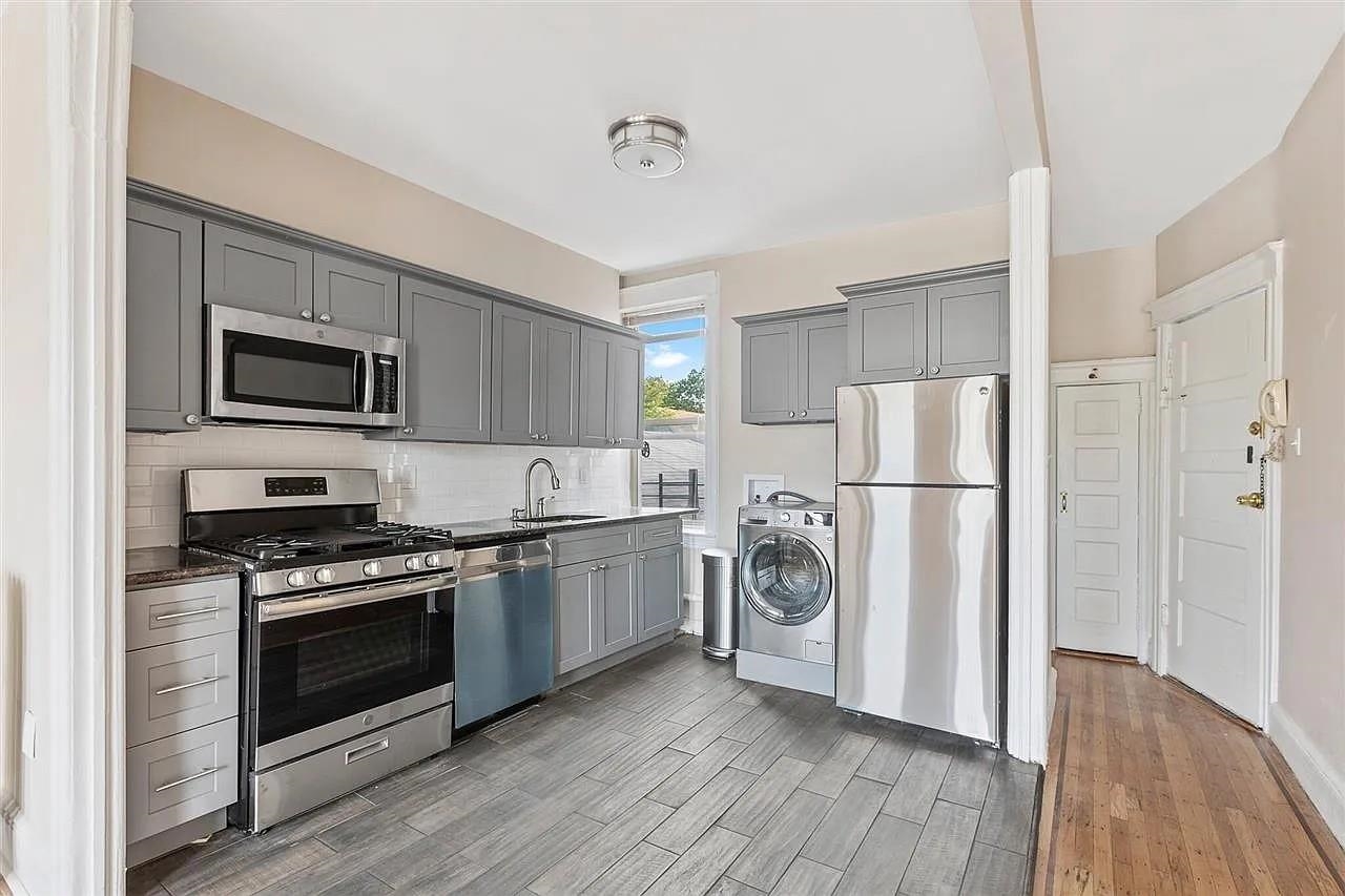 16 Belvidere Ave #3F, Jersey City, New Jersey image 4