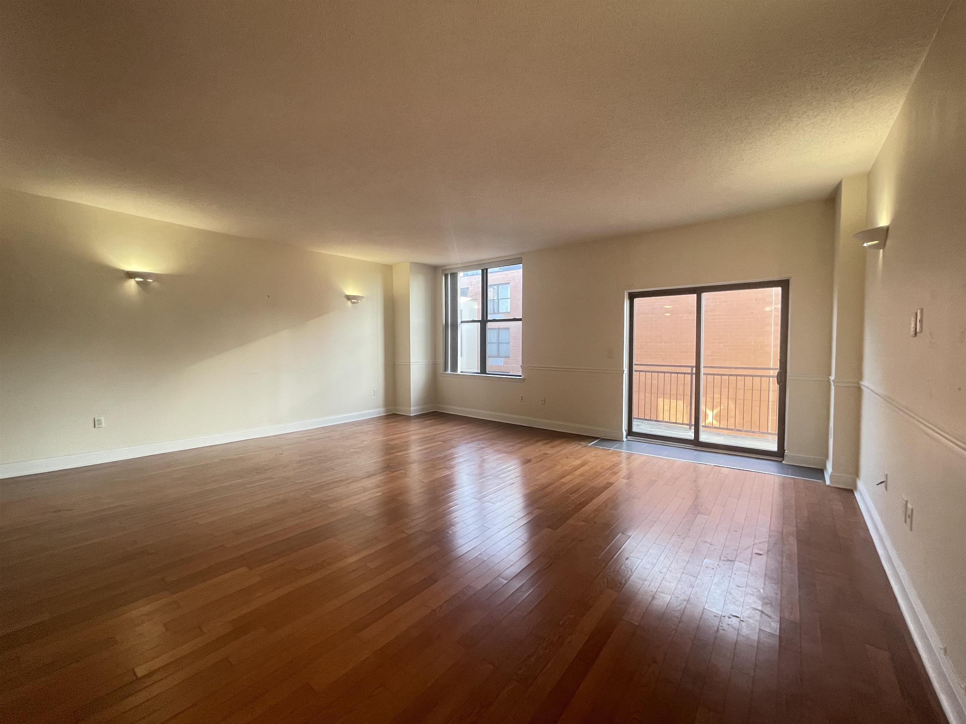 4315 Park Ave #8D, Union City, New Jersey image 4