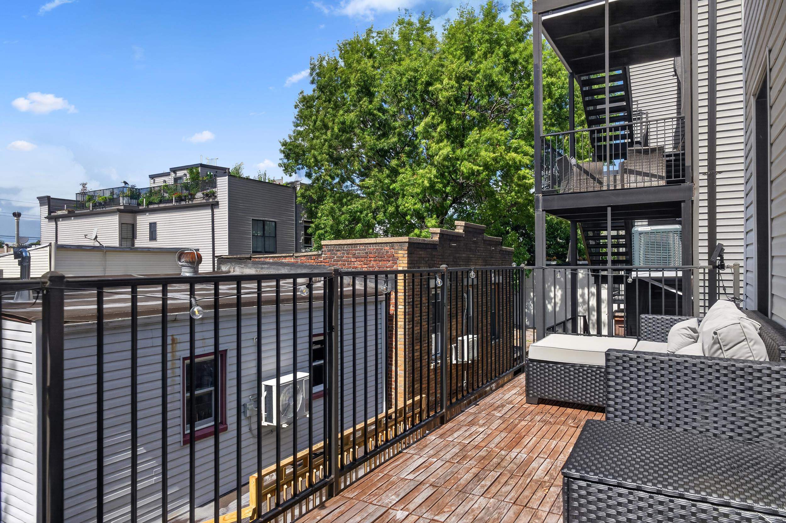 Search Homes 1 543 PALISADE AVE 3
