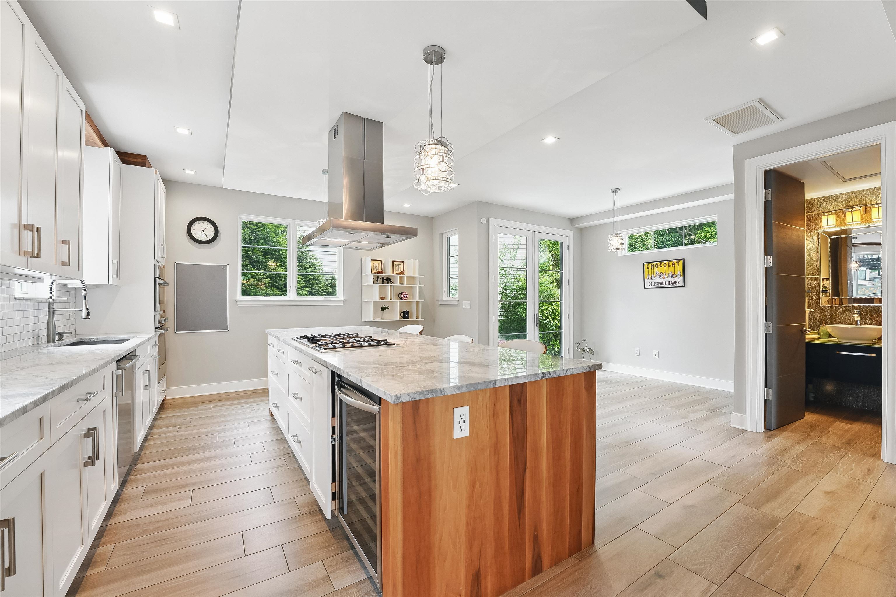 26 Hudson Terrace, Edgewater, New Jersey image 20