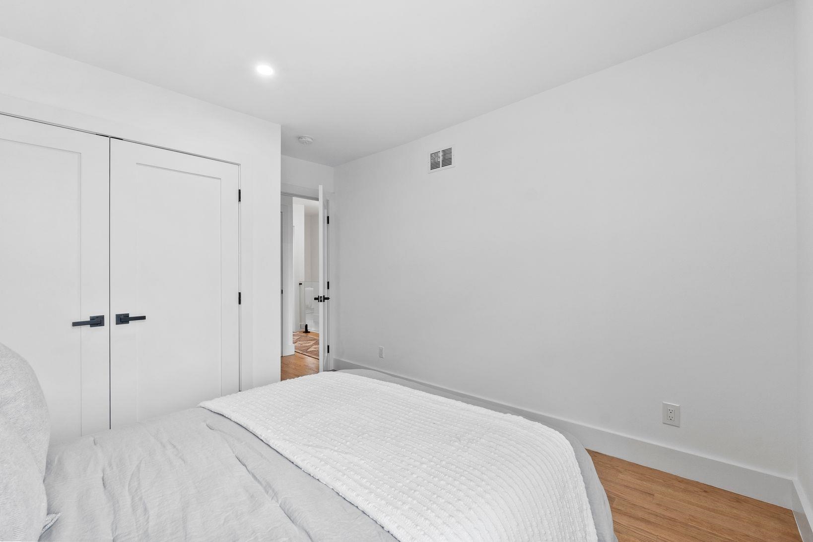 63 Jefferson Ave #2, Jersey City, New Jersey image 23